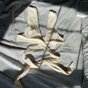 elysiian skiathos bikini top nwt. Womens Size L.